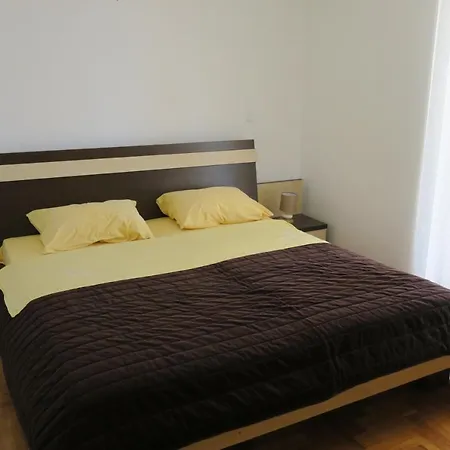 Appartement Evelin *