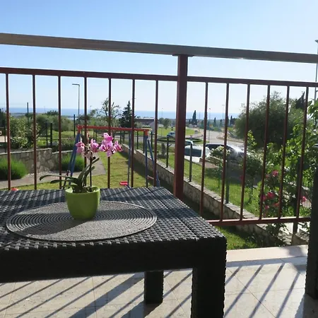 Evelin Apartment